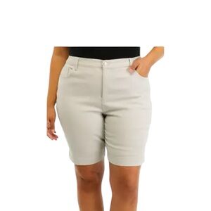 GLORIA VANDERBILT STRETCH BERMUDA CAPRIS